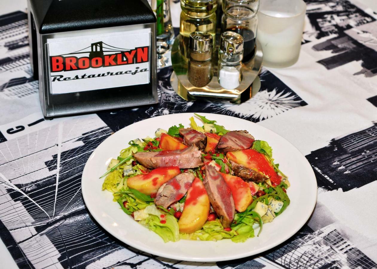 Brooklyn Noclegi Jasło 외부 사진